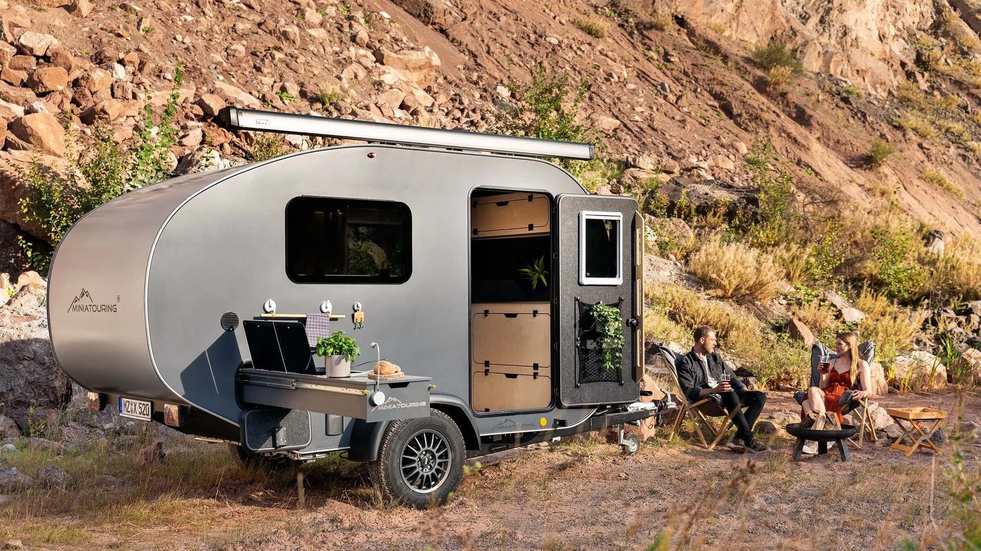 miniatouring-mini-teardrop-kleiner-wohnwagen-40-e39ba5c6-1920w